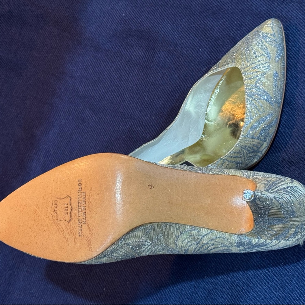 Stuart Weitzman Gold Patterned Heels - image 3